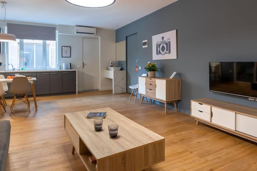 Διαμέρισμα Central, Spacious 5 Min Walk To Acropolis